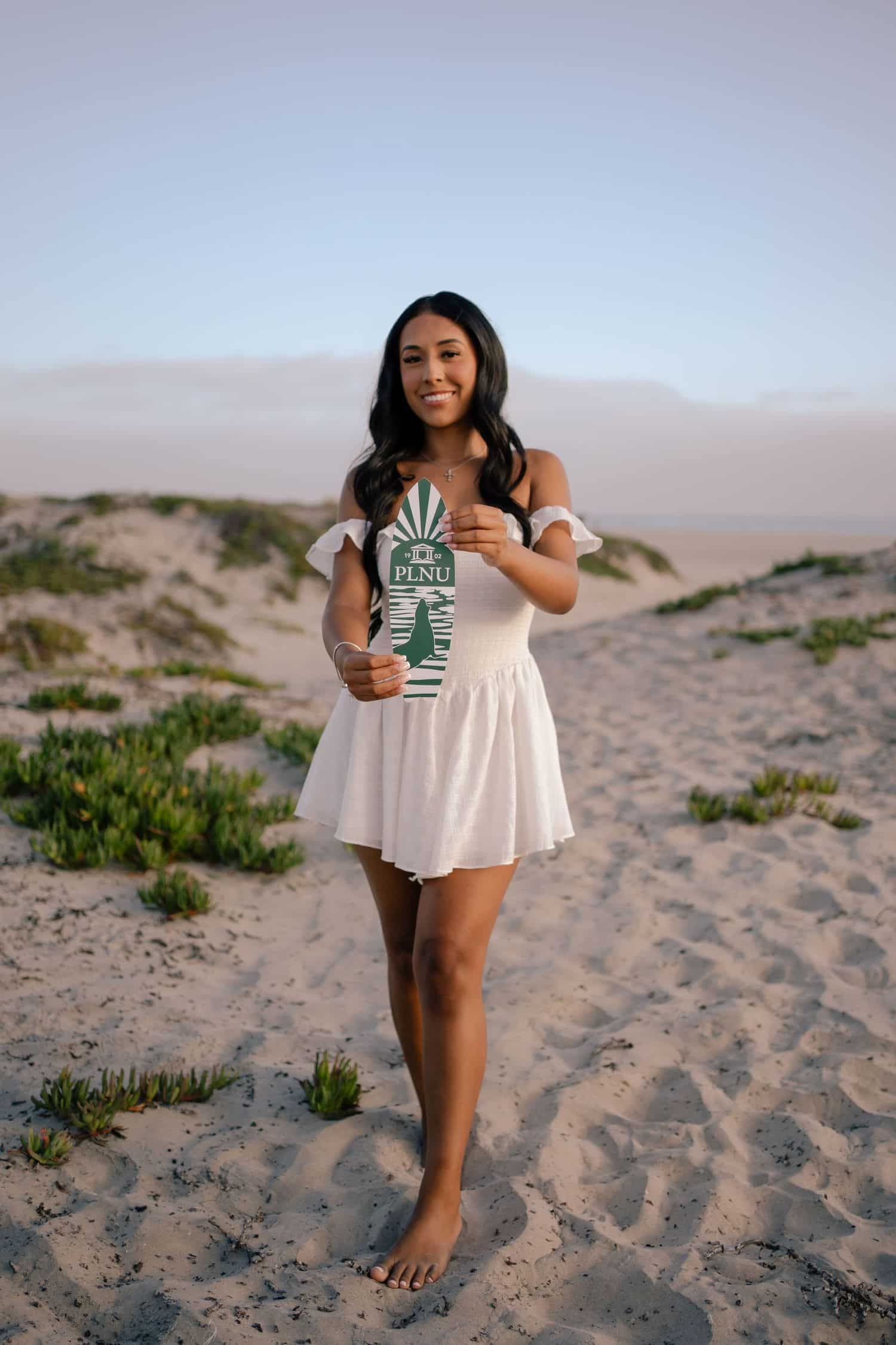 Valerie Grad Session 050926 28 a8ab71c5 1500