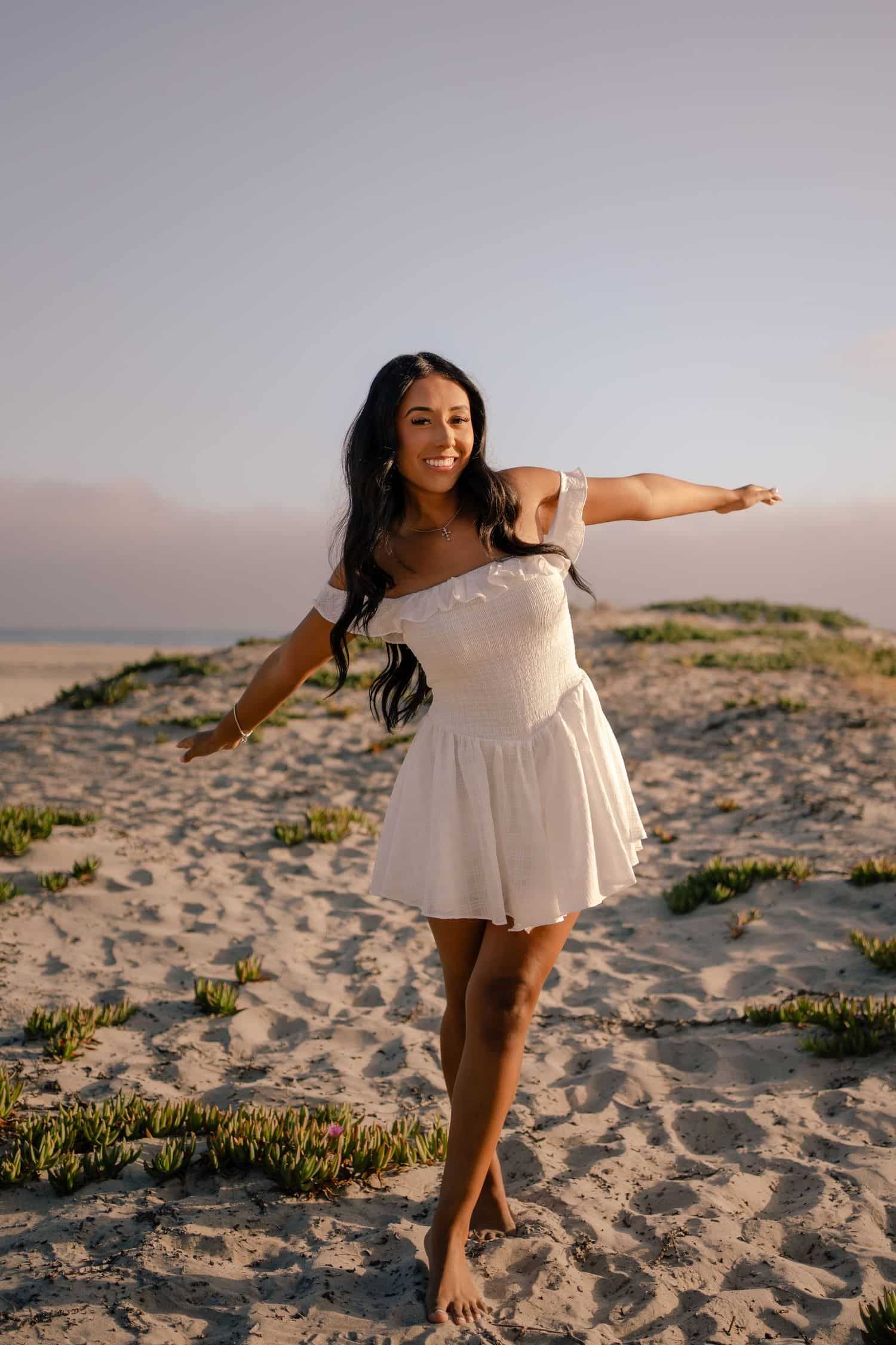 Valerie Grad Session 050926 18 c8be3210 1500